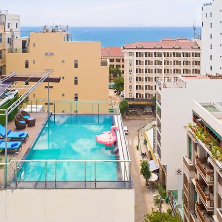 Celina Hotel & Apartment Дананг Екстер'єр фото