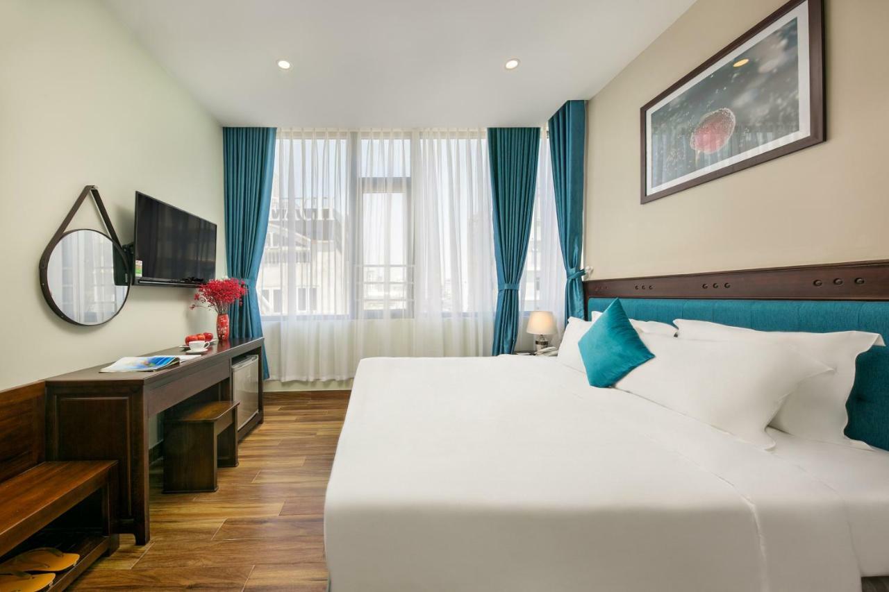 Celina Hotel & Apartment Дананг Екстер'єр фото