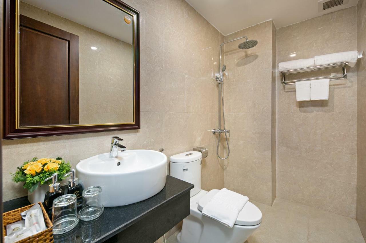 Celina Hotel & Apartment Дананг Екстер'єр фото